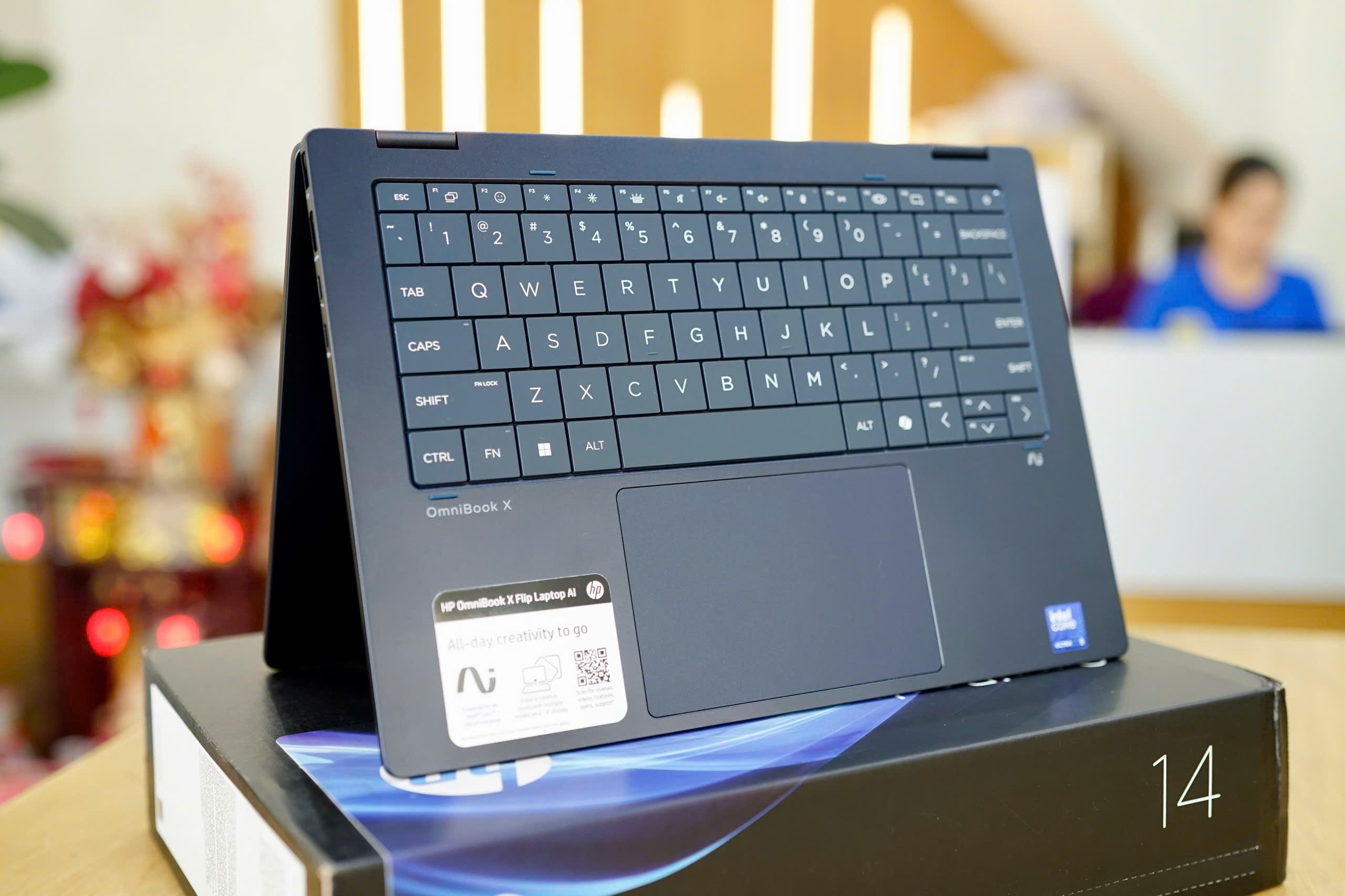HP OmniBook X Flip 16